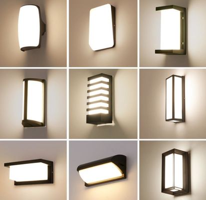 3000K Modern Outdoor Wall Sconce, Up Down Wall Lamp Waterproof Pengisian Daya Surya