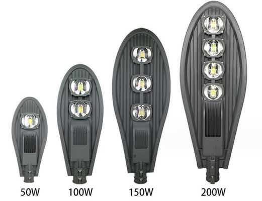 Lampu jalan LED Daya Surya di luar ruangan dengan sudut yang dapat disesuaikan 100w 80w 60w